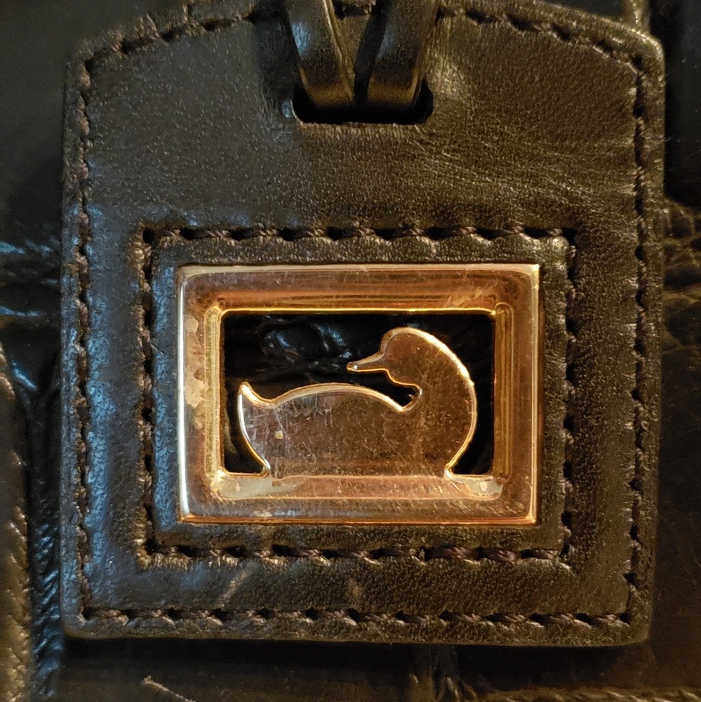 Dooney & Bourke - Picture 2 of 8